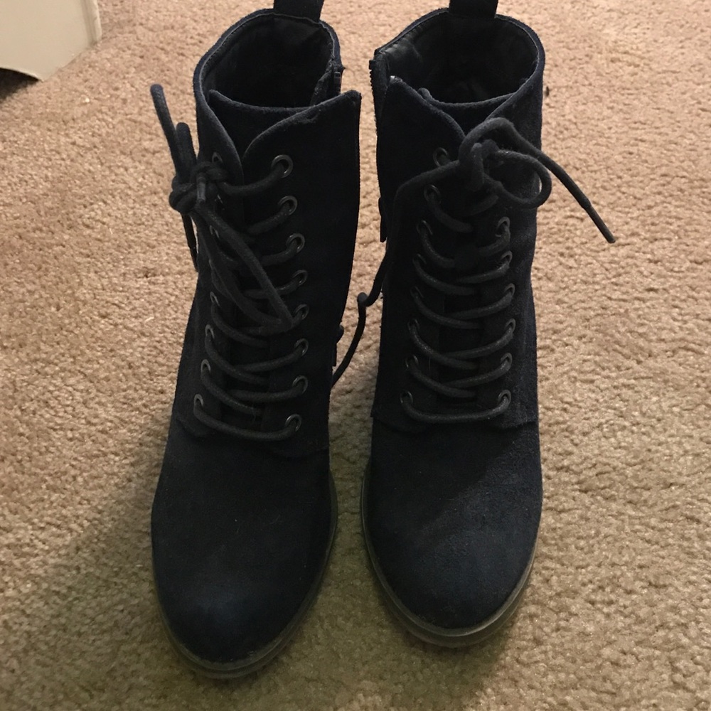 Target booties - Picture 2 of 3